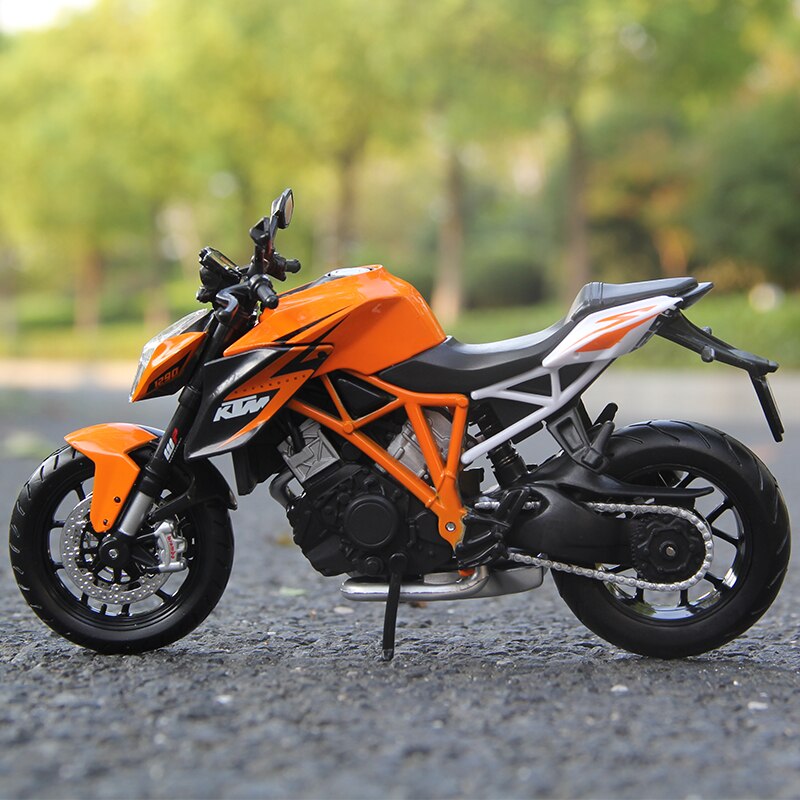 Miniatura KTM 1290 Super Duke R